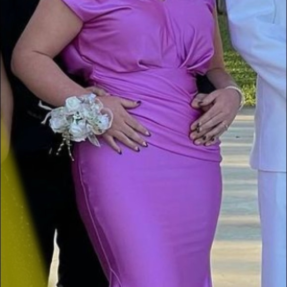 Jessica Angel Size XS (fits 4-6) beautiful color! - Picture 3 of 6